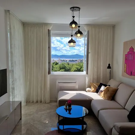 Superb Apartment 